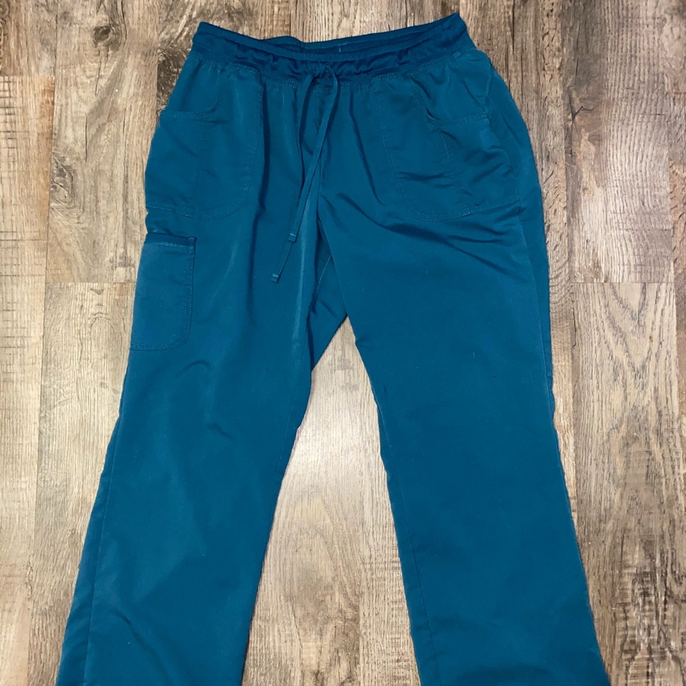 Scrub pants